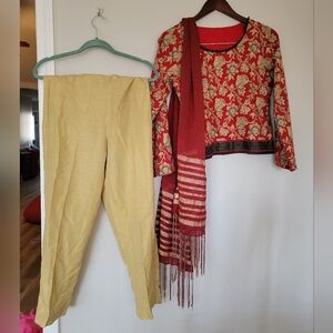 Floral Kalamkari Print Kurti & Silk Trouser Set with Matching Hijab Small